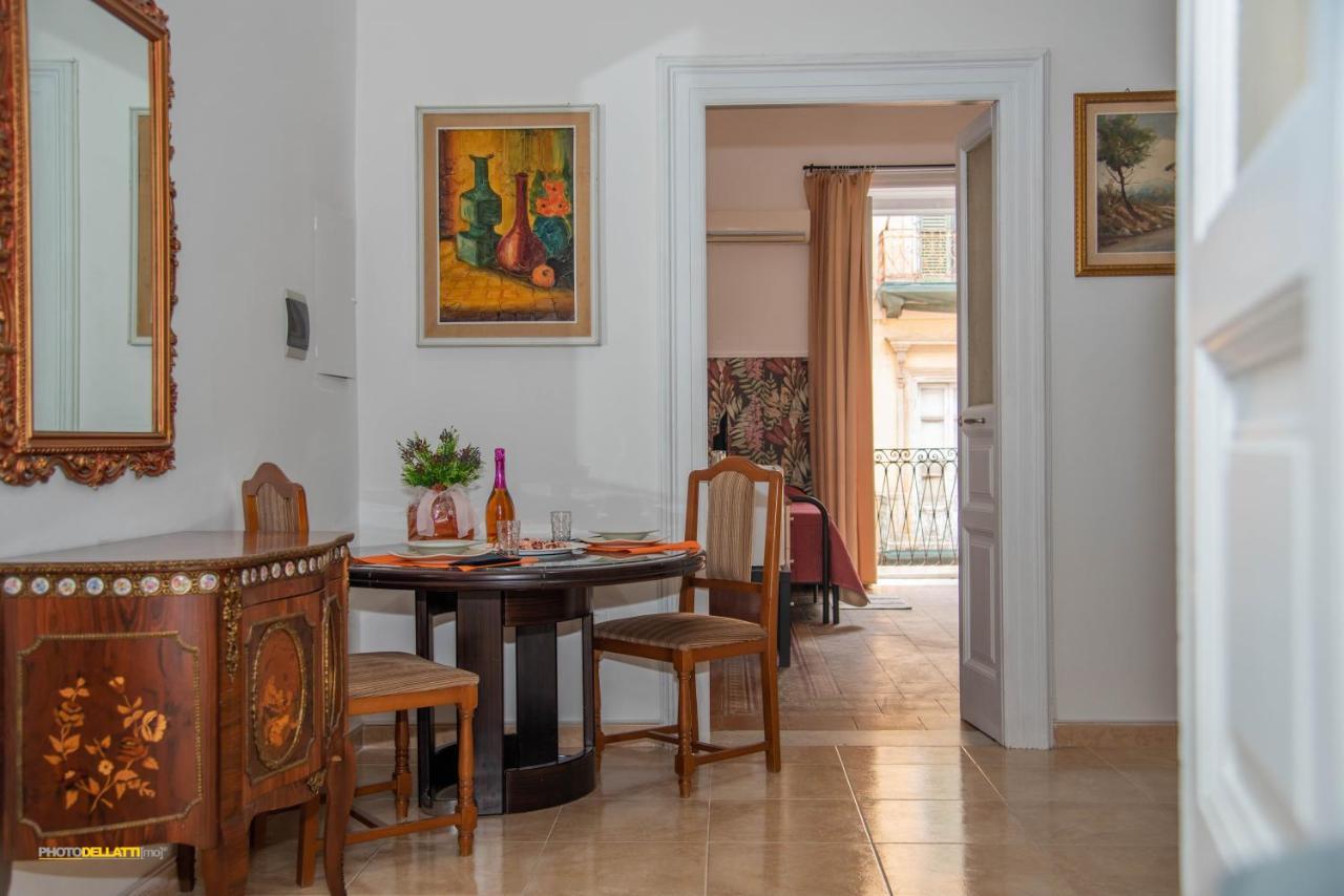 Victoria Suite Casa Vacanza Tarento Exterior foto
