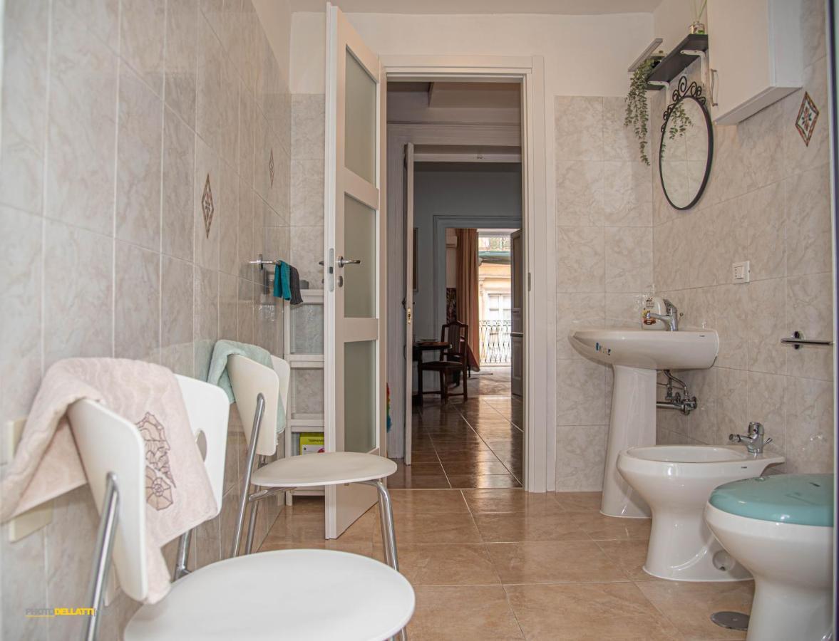 Victoria Suite Casa Vacanza Tarento Exterior foto